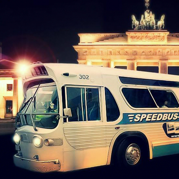 Party bus tour and strip show for stag night - Berlin-Dreamgirls.com